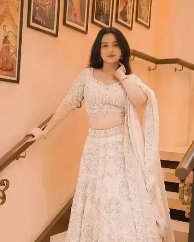 Escort Service In Chinsurah Magra